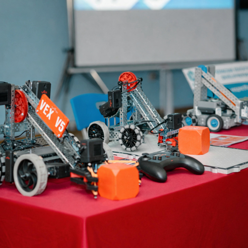 Robot Giáo Dục, Máy In 3D Xuất Hiện Tại Hệ Sinh Thái STEM Hòa Lạc